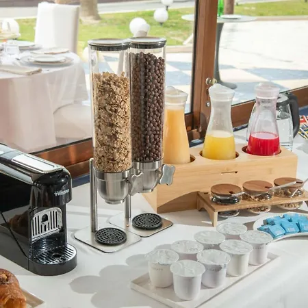 Grand Le Chateau Hotel Licola